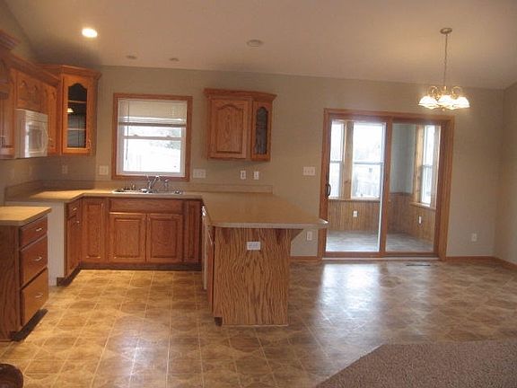 2nd image of 410 E Griffith St #412
