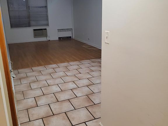 5th image of 47 Davis Ave #6593