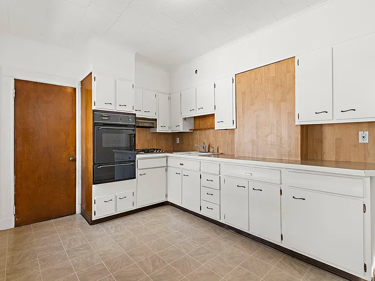 259 Crescent Ln #2 — Photo 2