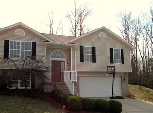 622 E Antler Ct, Ellettsville, IN 47429
