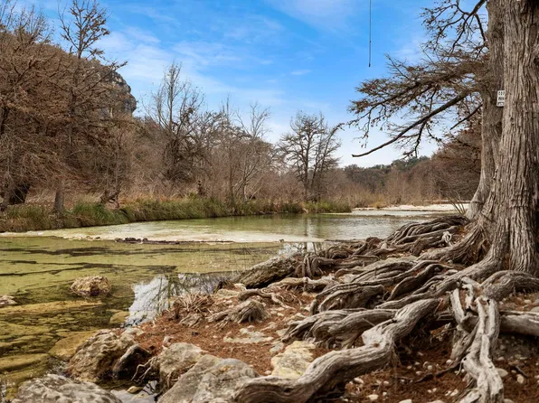 117 Cedar Rdg, Concan, TX 78838