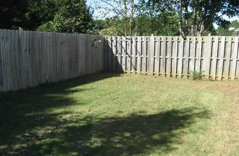 437 Tocoa Rd — Photo 3