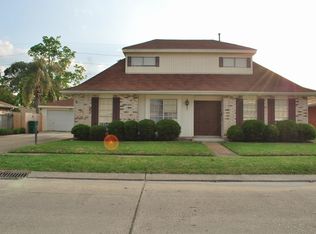 3917 Lake Trail Dr, Kenner, LA 70065