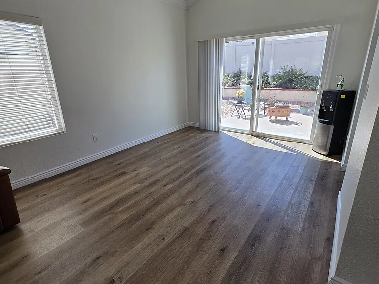 30557 Bayport Ln — Photo 3