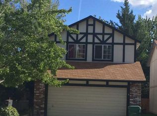 1672 Round Mountain Cir, Sparks, NV 89434
