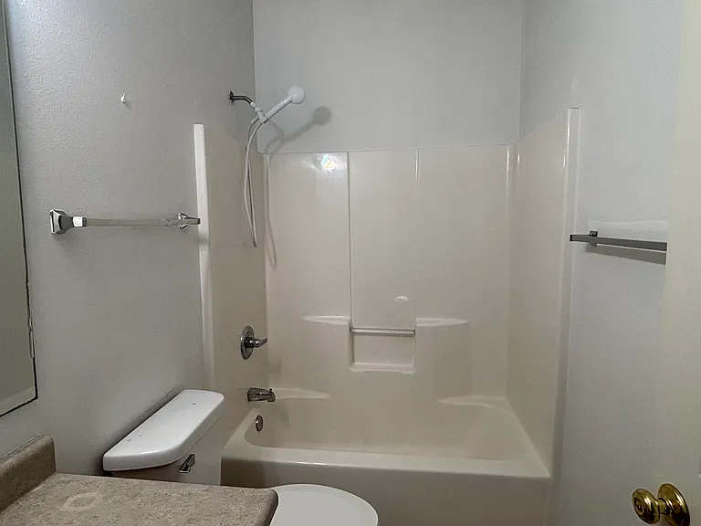 3046 Goddard Ct — Photo 5