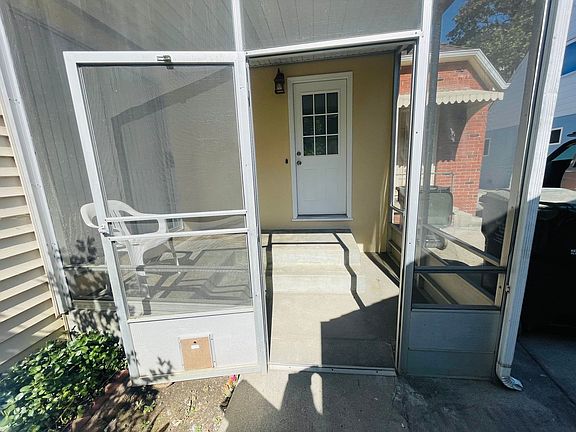 3rd image of 2779 Harkness St