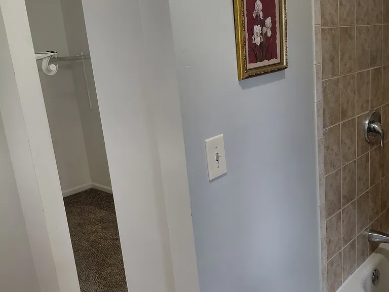 4483 Riverwood Cir — Photo 11