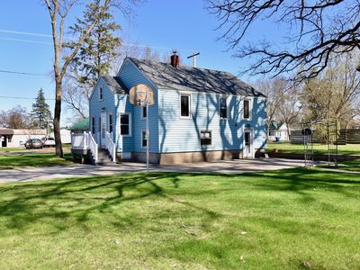 220 10th St S, Sauk Rapids, MN, 56379
