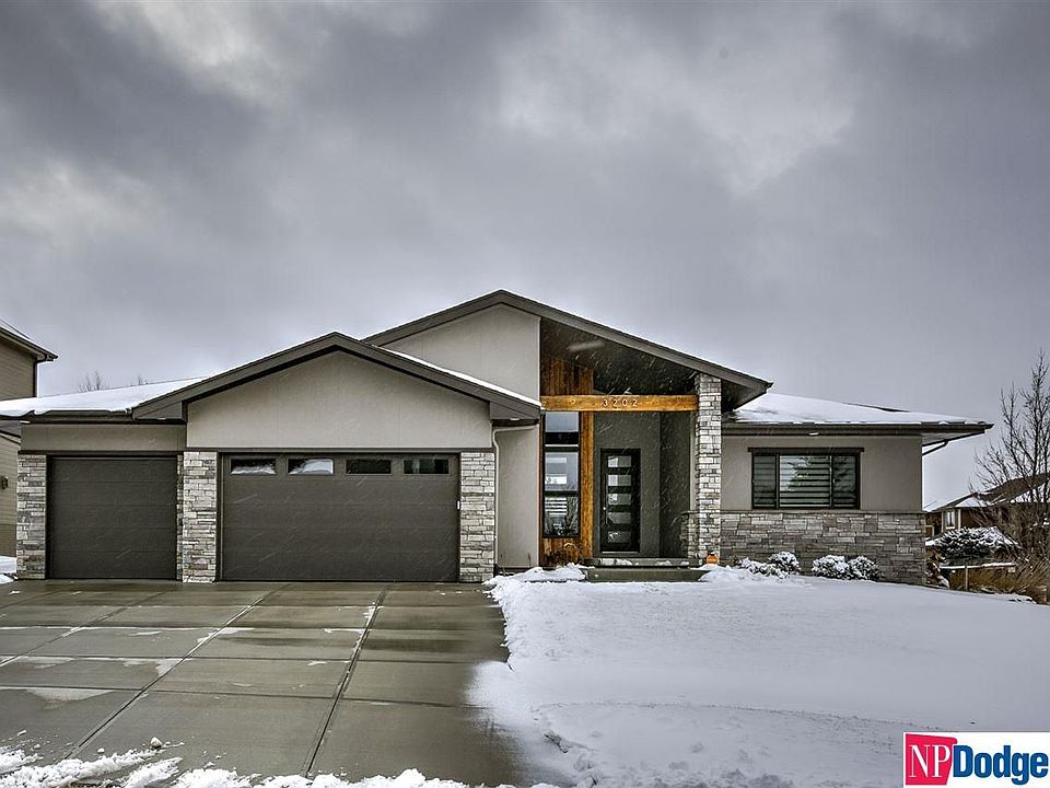 1st image of 3202 S 186th St