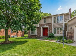 3110 Burlington Dr, Rochester Hills, MI 48306
