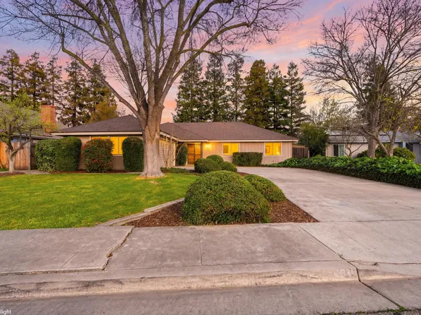 2936 S Conyer Street, Visalia, CA 93277