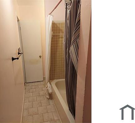 5th image of 3431 NW 212th St