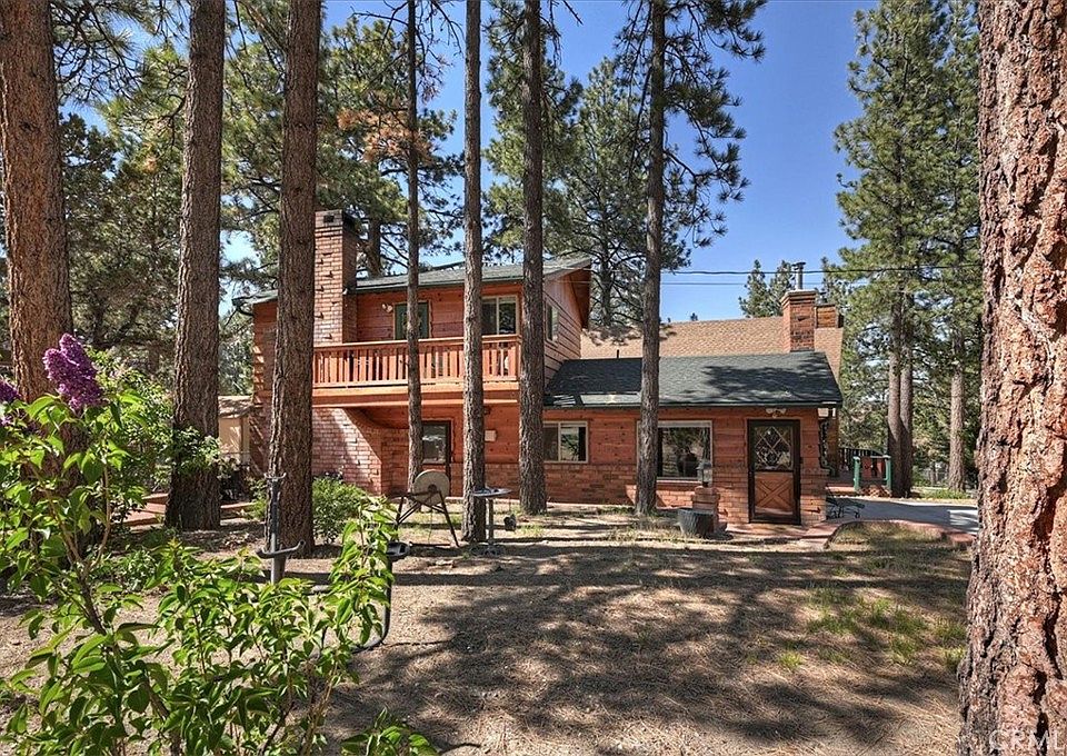 1st image of 190 Spruce Ln