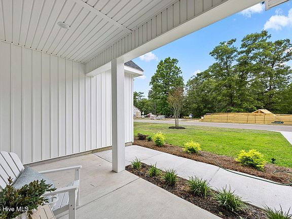5th image of 554 Sanctuary Point SW