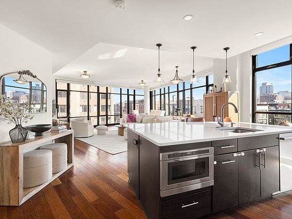 4th image of 84 Willow Ave #5A