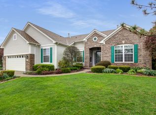 11522 Stonewater Xing, Huntley, IL 60142