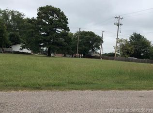 W Donehoo St, Madill, OK 73446