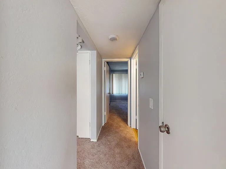 Hidden Glen Apartments — Photo 22