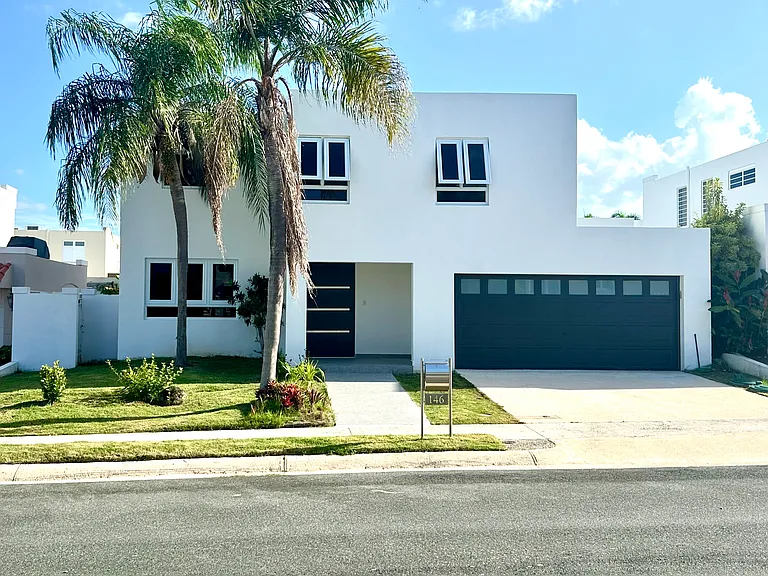147 Prancipe Guillermo — Photo 1