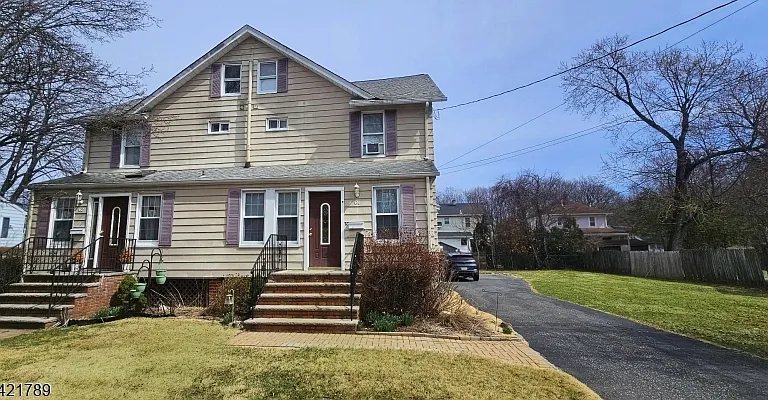 64 Crater Ave — Photo 1