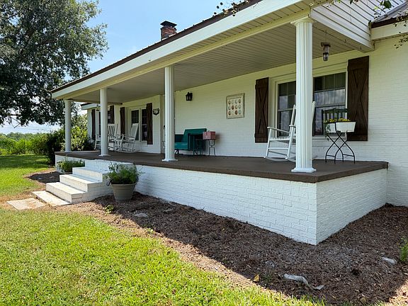 2nd image of 589 Jacksonville Scotland Rd