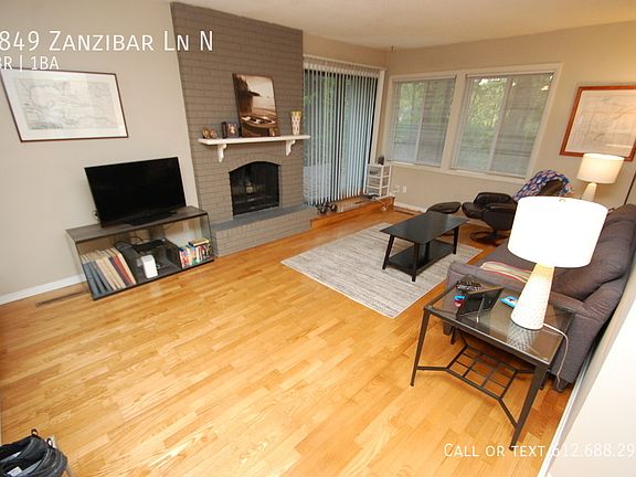 3rd image of 1849 Zanzibar Ln N