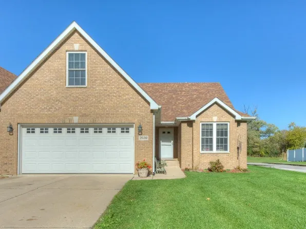 2539 Martha St, Highland, IN 46322