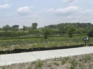 Quarry Rdg, Cottage Grove, WI 53527