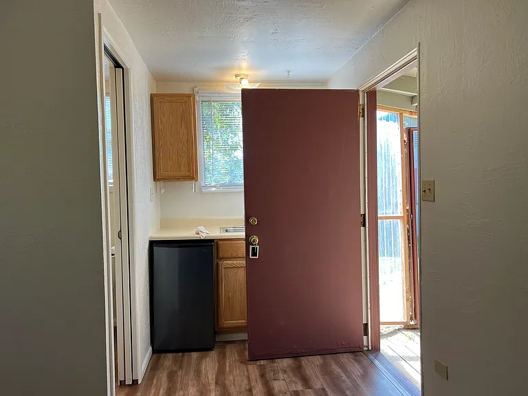 1809 Glendale Dr — Photo 19