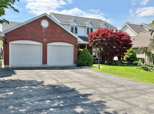 31 Cavanaugh Cres, Saint Thomas, ON N5R5Y6
