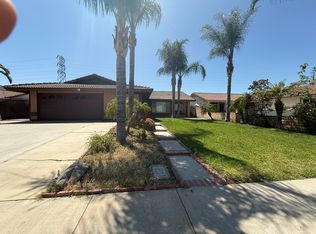2920 Bixby Dr, Riverside, CA 92509