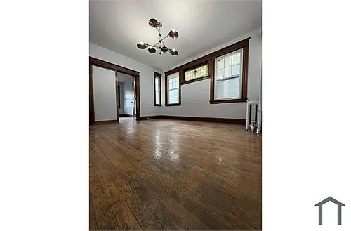 301 Westervelt Ave Photo 1