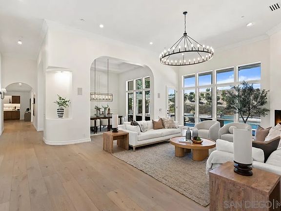 2nd image of 3068 Willow Heights Rd