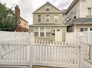 5823 83rd Pl, Middle Village, NY 11379