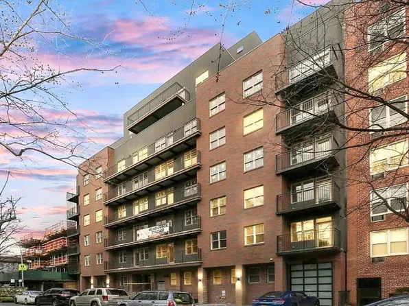 1543 East 19th Street image 4 of 10