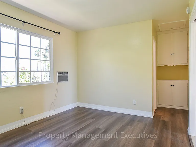 7541 High St — Photo 7