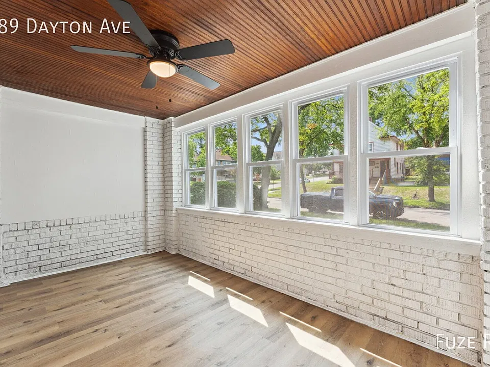 989 Dayton Ave