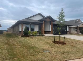 544 Hackberry Ln, Washington, OK 73093