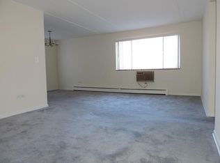 918 Washington St #25, Evanston, IL 60202