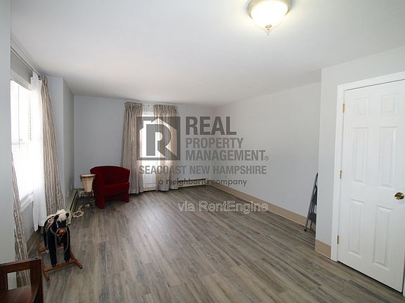 3rd image of 17 Ellison Dr #1