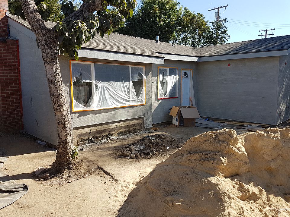1st image of 7735 Thornlake Ave