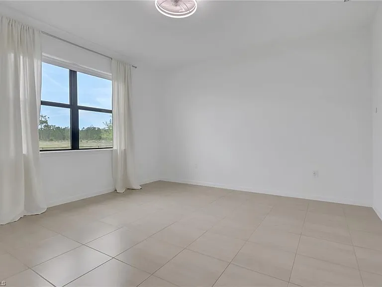 20789 Napa Loop — Photo 14