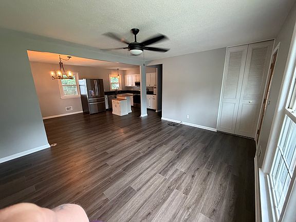 2nd image of 5505 Crosswood Ct