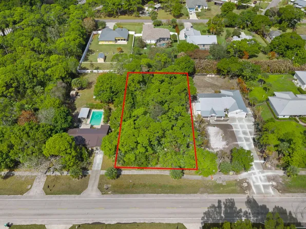 404 E Midway E Road, Fort Pierce, FL 34982