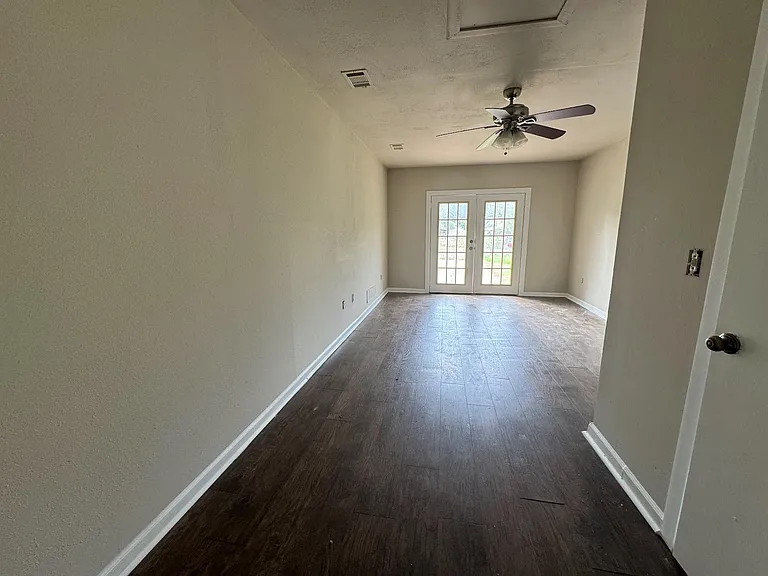 851 Aspen Ln — Photo 6