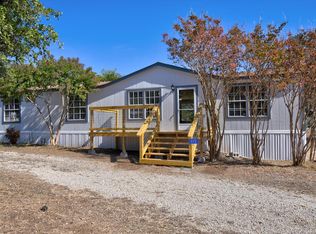 115 Shortline Dr, Center Pt, TX 78010