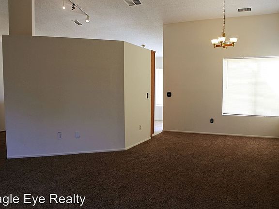 5th image of 4334 Trenton Ave