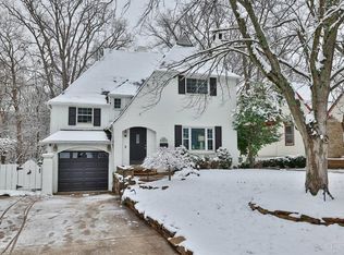 1130 Salisbury Dr, Cincinnati, OH 45226