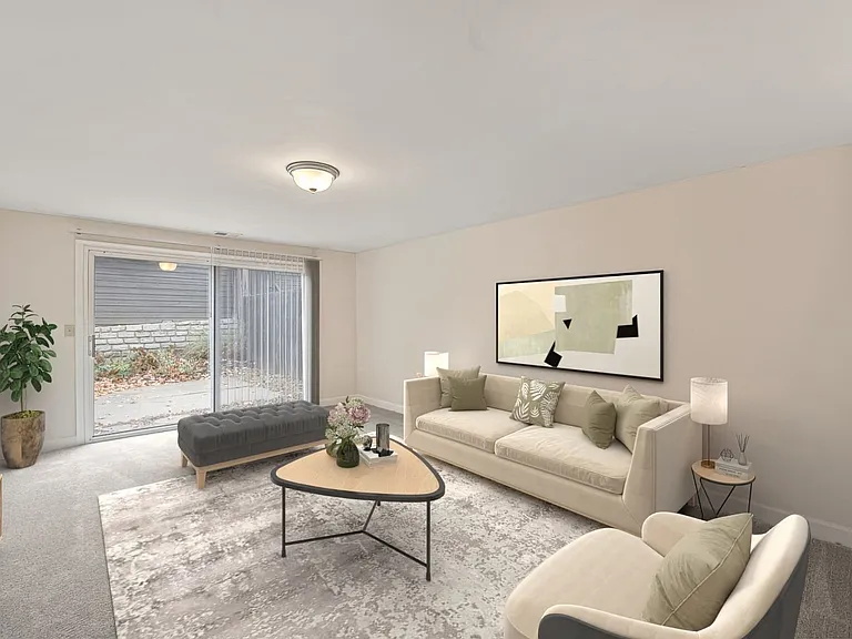 Indian Creek Apartments and Townhomes — Photo 18